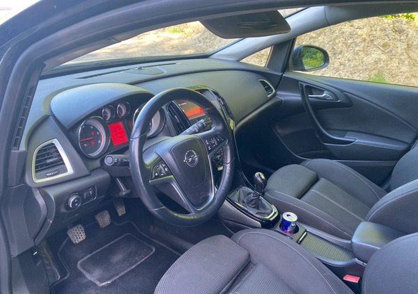 Opel Astra cena 37500 przebieg: 218087, rok produkcji 2015 z Bychawa małe 407